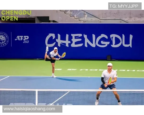 成都网球队在亚运会上的灵活性表现引发热议与期待 成都网球队在亚运会上的灵活性表现引发热议与期待