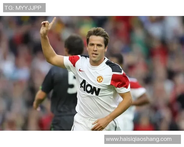 长发足球明星男生的魅力瞬间与时尚风采全景展示